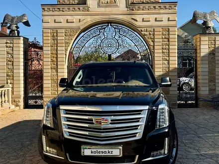 Cadillac Escalade 2016 года за 28 000 000 тг. в Алматы – фото 2