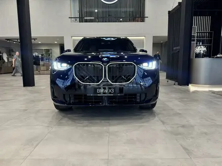BMW X3 XDrive 20i 2025 года за 48 122 000 тг. в Семей – фото 3