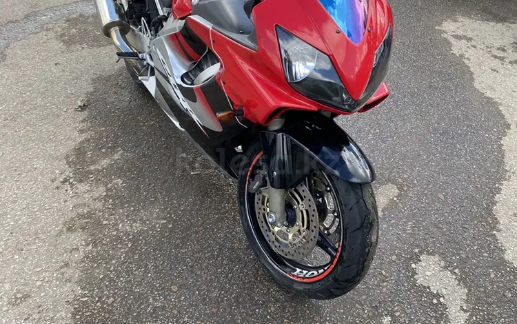 Honda  CBR 600 f4i 2006 годаfor3 100 000 тг. в Рудный