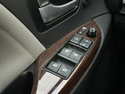 Toyota Sienna 2018 года за 13 000 000 тг. в Актобе – фото 25