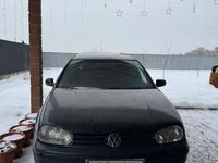 Volkswagen Golf 1999 годаүшін2 500 000 тг. в Алматы