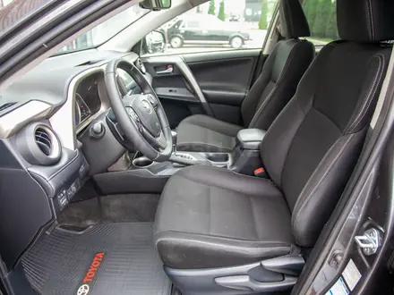 Toyota RAV4 2014 года за 8 790 000 тг. в Алматы – фото 10