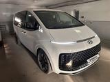 Hyundai Staria 2022 года за 20 000 000 тг. в Астана