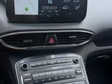 Hyundai Santa Fe 2022 года за 15 500 000 тг. в Караганда – фото 4