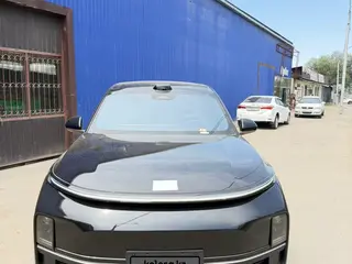Li L9