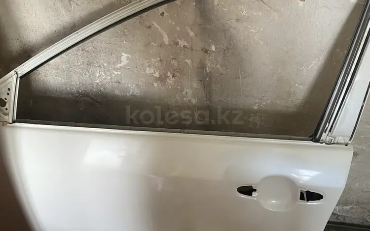 Дверь в оригинале за 55 000 тг. в Алматы