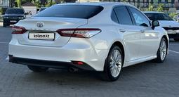 Toyota Camry 2019 года за 15 300 000 тг. в Алматы – фото 3