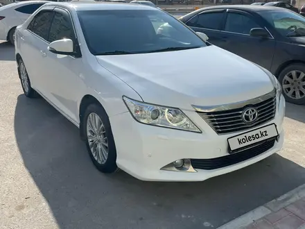 Toyota Camry 2014 года за 8 600 000 тг. в Актау – фото 2