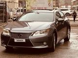 Lexus ES 300h 2015 года за 8 000 000 тг. в Актау