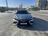 Toyota Camry 2022 года за 13 500 000 тг. в Караганда