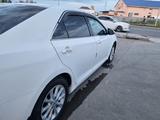 Toyota Camry 2013 года за 9 500 000 тг. в Атырау – фото 3