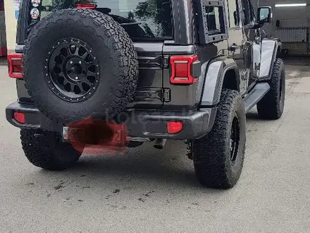 Jeep Wrangler 2021 года за 29 000 000 тг. в Алматы – фото 2
