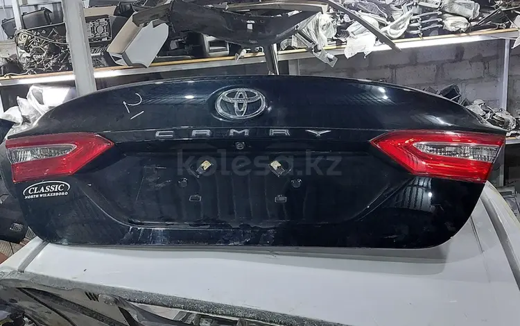 Крышка багажника Toyota Camry 70 за 250 000 тг. в Шымкент
