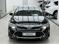 Toyota Camry 2018 годаfor14 650 000 тг. в Актобе