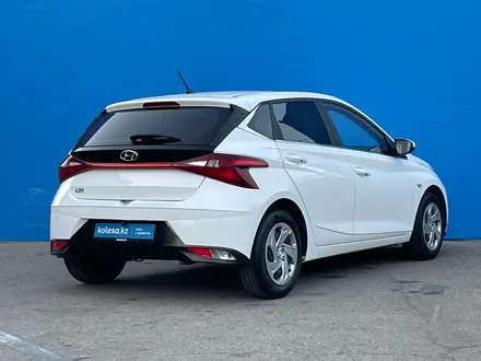 Hyundai i20 2023 года за 7 880 000 тг. в Алматы – фото 3