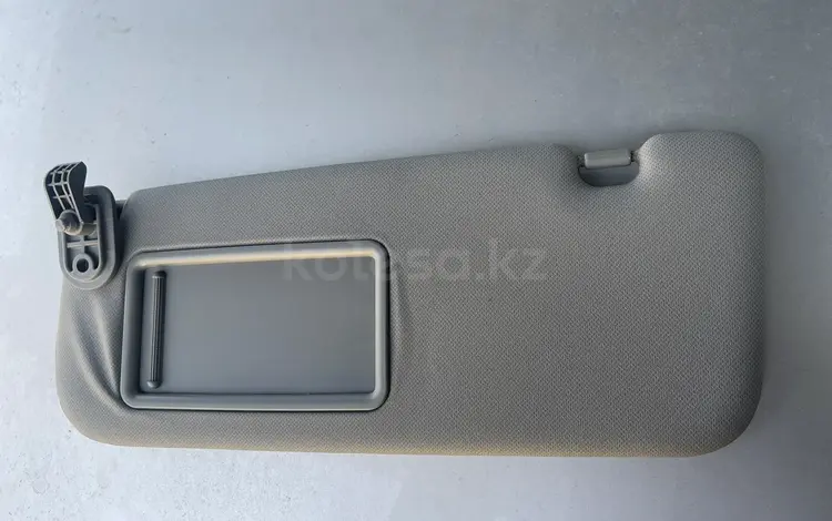 Водительский козырек с деффектом на Hyundai Accent RBүшін5 000 тг. в Алматы