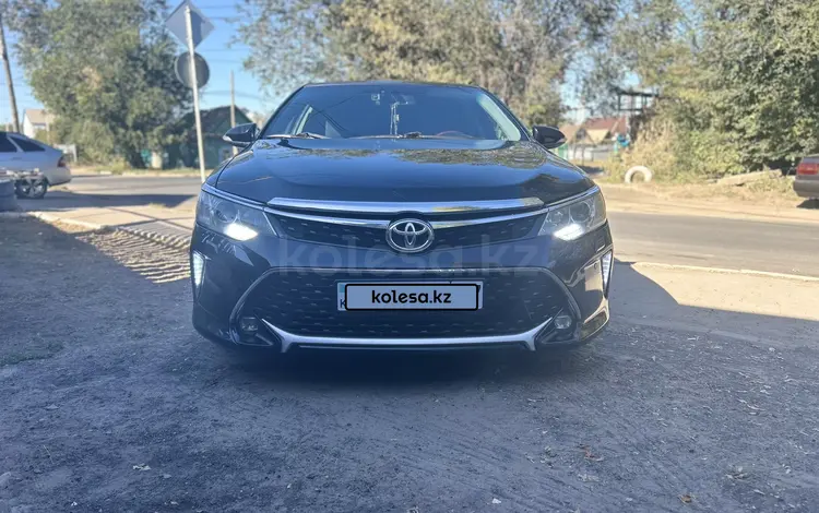 Toyota Camry 2013 годаfor8 100 000 тг. в Уральск