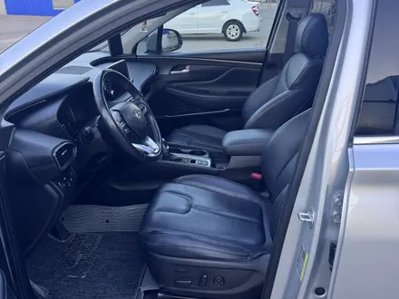 Hyundai Santa Fe 2018 года за 12 500 000 тг. в Шымкент – фото 13