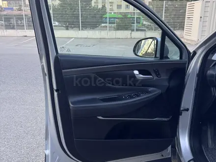 Hyundai Santa Fe 2018 года за 12 500 000 тг. в Шымкент – фото 14