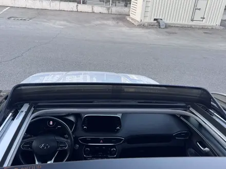 Hyundai Santa Fe 2018 года за 12 500 000 тг. в Шымкент – фото 21