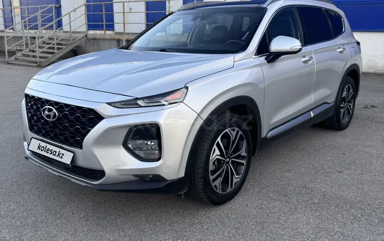 Hyundai Santa Fe 2018 года за 12 500 000 тг. в Шымкент