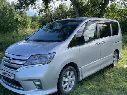 Nissan Serena 2010 года за 7 000 000 тг. в Усть-Каменогорск – фото 2