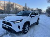 Toyota RAV4 2020 годаүшін12 800 000 тг. в Алматы – фото 2