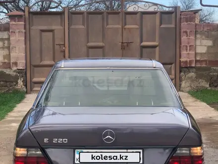Mercedes-Benz E 220 1993 года за 2 000 000 тг. в Шымкент – фото 2
