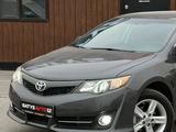 Toyota Camry 2014 года за 8 500 000 тг. в Актау – фото 2