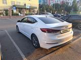 Hyundai Elantra 2019 годаfor7 700 000 тг. в Алматы – фото 2