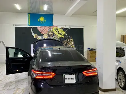 Toyota Camry 2022 года за 13 500 000 тг. в Тараз – фото 13