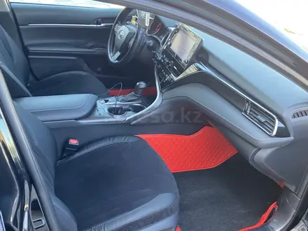Toyota Camry 2022 года за 13 500 000 тг. в Тараз – фото 5