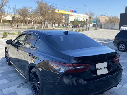 Toyota Camry 2022 года за 13 500 000 тг. в Тараз – фото 11