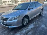 Toyota Camry 2014 годаfor9 300 000 тг. в Астана – фото 3