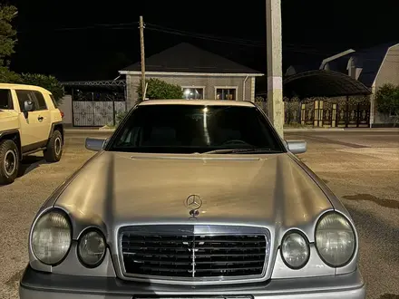 Mercedes-Benz E 230 1996 года за 3 500 000 тг. в Тараз – фото 5