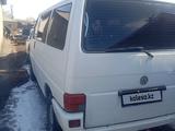 Volkswagen Multivan 1992 годаүшін2 500 000 тг. в Караганда – фото 4