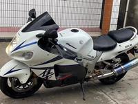 Suzuki  GSX 1300 R Hayabusa 2006 года за 1 750 000 тг. в Алматы