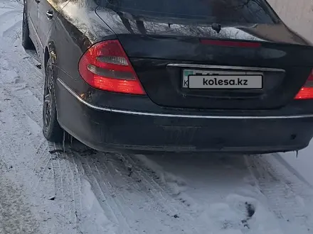 Mercedes-Benz E 240 2003 года за 4 750 000 тг. в Талдыкорган – фото 3