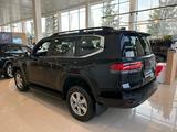 Toyota Land Cruiser Prestige 2025 года за 65 390 000 тг. в Алматы – фото 4