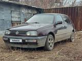 Volkswagen Golf 1992 годаfor950 000 тг. в Актобе