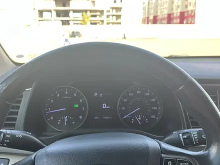Hyundai Elantra 2017 года за 4 000 000 тг. в Актау – фото 4