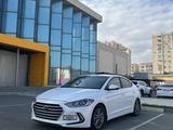 Hyundai Elantra 2017 годаүшін4 000 000 тг. в Актау