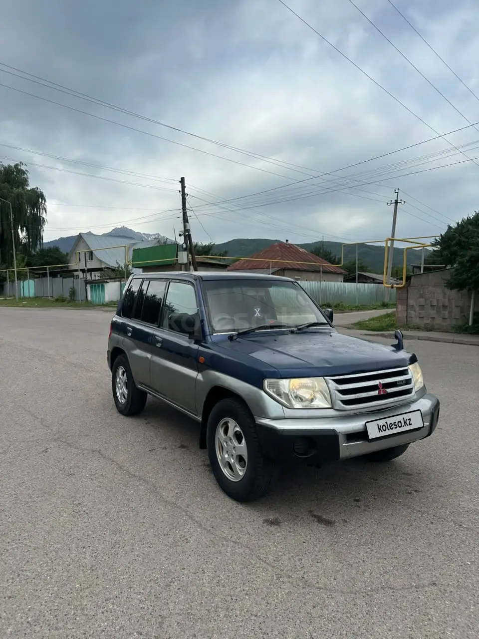 Mitsubishi Pajero iO, 1998