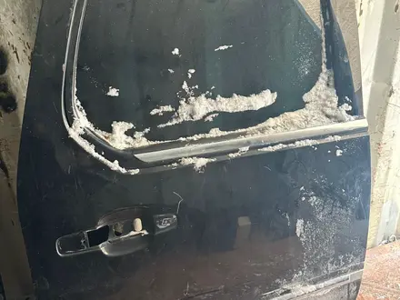 Дверь передняя и задняя правая за 75 000 тг. в Астана