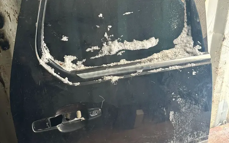 Дверь передняя и задняя правая за 75 000 тг. в Астана