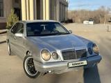 Mercedes-Benz E 320 1997 года за 2 950 000 тг. в Жезказган