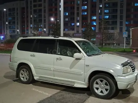 Suzuki XL7 2002 года за 3 500 000 тг. в Астана – фото 8