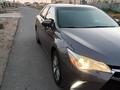 Toyota Camry 2015 года за 6 400 000 тг. в Атырау – фото 13