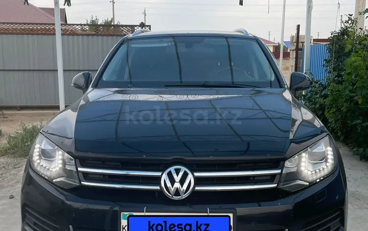 Volkswagen Touareg 2014 года за 16 000 000 тг. в Атырау
