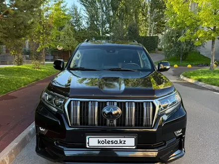 Toyota Land Cruiser Prado 2022 года за 34 200 000 тг. в Алматы – фото 9